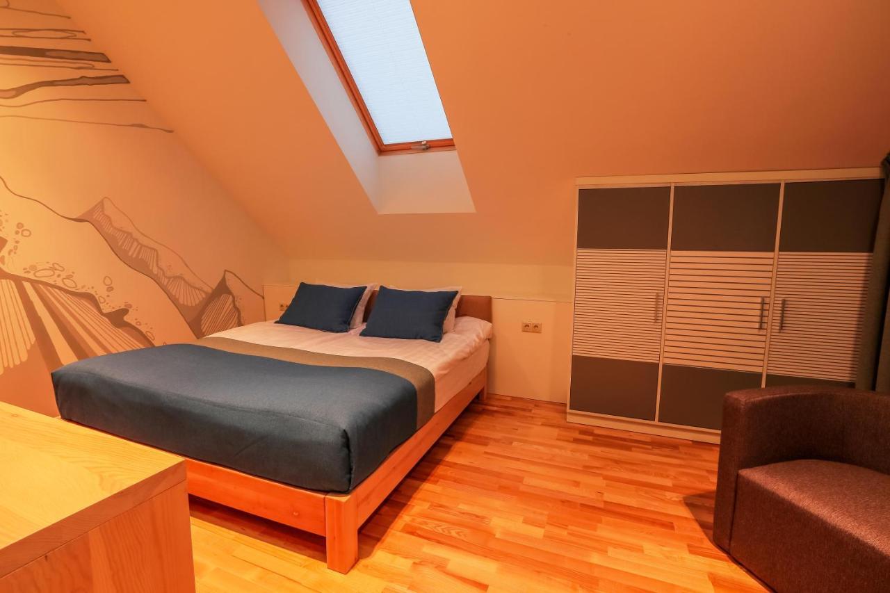 Трипільське Сонце Otel Podgortsy  Dış mekan fotoğraf