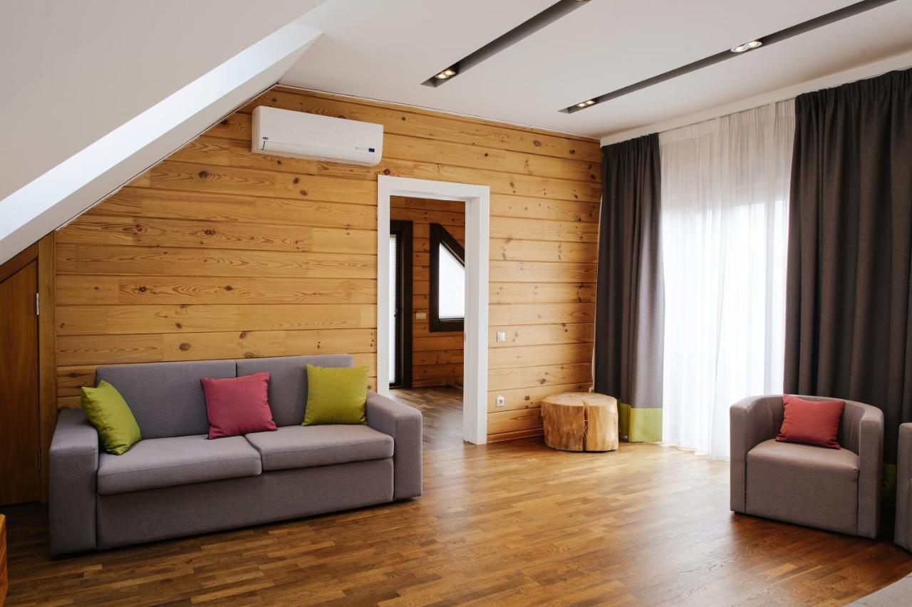 Трипільське Сонце Otel Podgortsy  Dış mekan fotoğraf